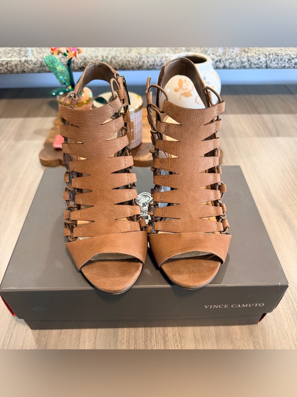 Vince Camuto VC-ELIAZ Strappy Heels in Brown US 8.5